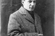 Portrait photograph of Pablo Picasso, 1908. (Public Domain)