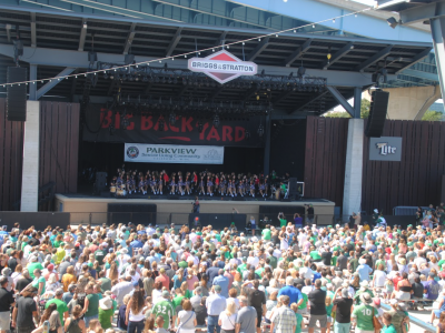 Milwaukee Irish Fest Offers a Hundred-Thousand Welcomes and Deals at the Gate
