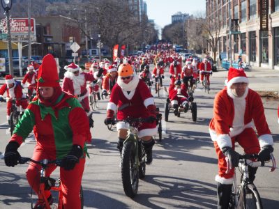 Entertainment: Watch Out For Thousands of Biking Santas