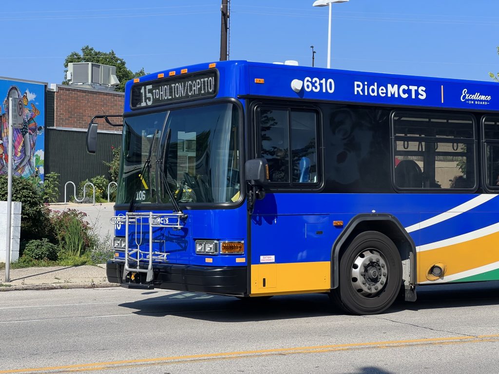 MCTS'nin Waukesha Otobüs Sistemini Yönetme Teklifi Düşük Olmasına Rağmen Reddedildi