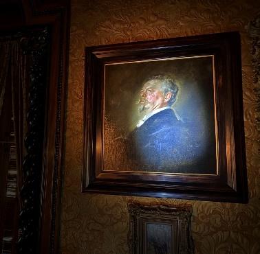 Explore Pabst Mansion in a “new light” with Illuminating the Dark Specialty Tour