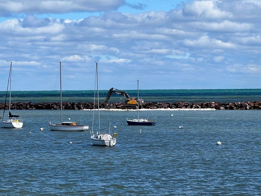 Breakwater repair at South Shore Park. Photo by Jeramey Jannene.