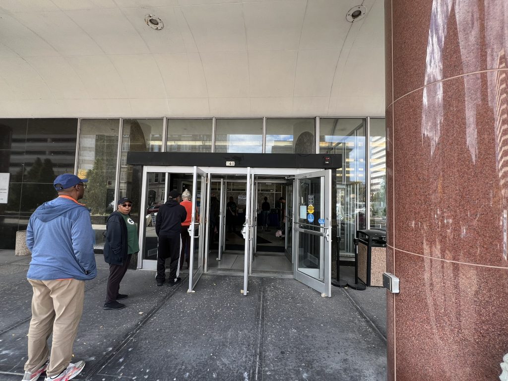 A line for early voting outside the Zeidler Municipal Building. Photo by Jeramey Jannene.