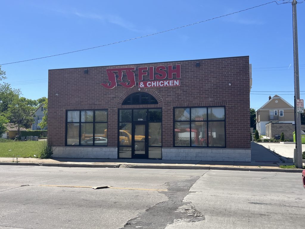 JJ Fish & Chicken, 3057 N. 35th St. Photo taken May 30, 2024 by Sophie Bolich.