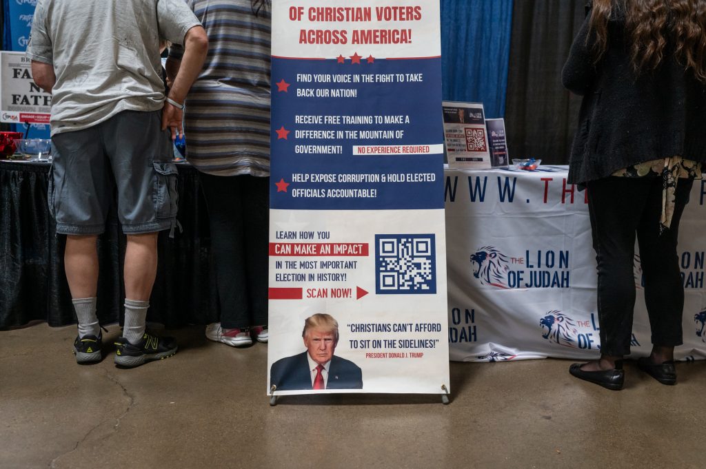 A banner for Lion of Judah’s push for Christians to work as poll workers. (Stephanie Strasburg for ProPublica)