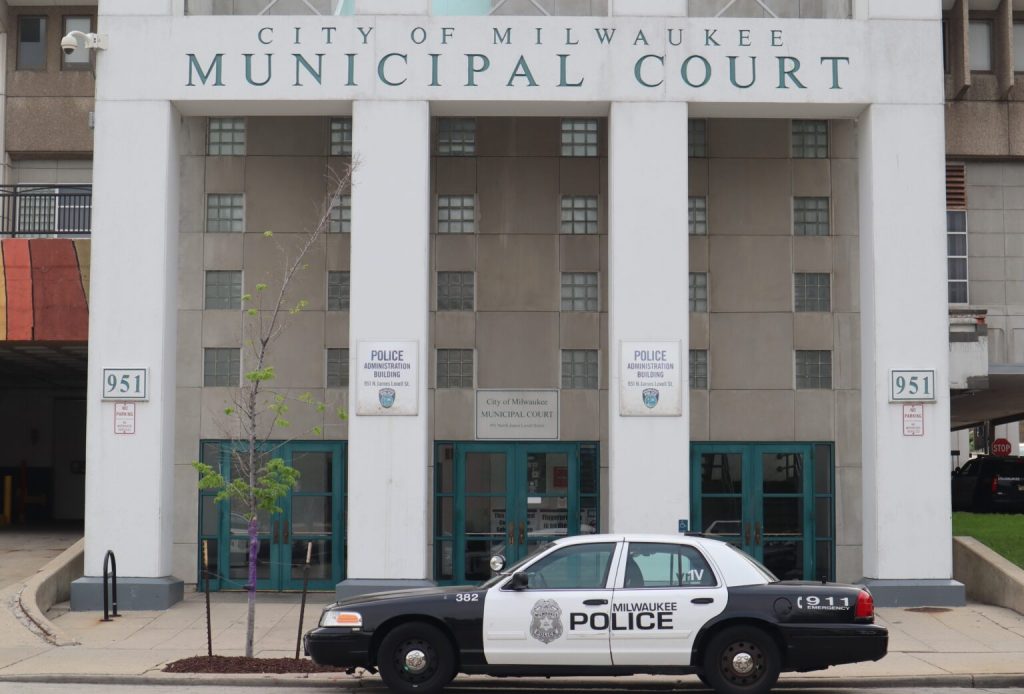 A Milwaukee police squad in front of the Municipal Court downtown. (Photo | Isiah Holmes)