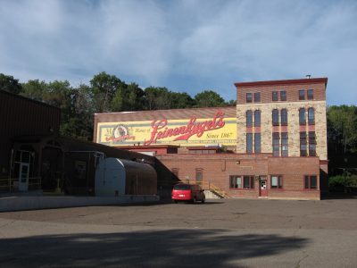 Molson Coors Denies Leinenkugel Family’s Attempt To Buy Closing Brewery