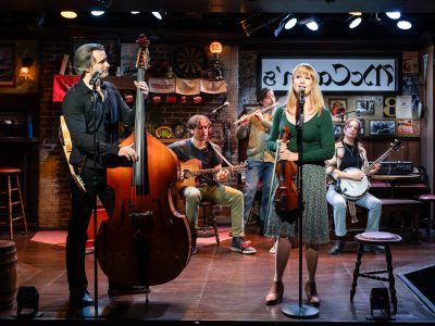 Theater: ‘The Craic’ Bursts With Irish Music and Spirit