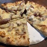 Dining: Transfer Has Great Pizza