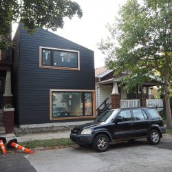 Photo taken Oct. 1, 2021 by Jeramey Jannene. All Rights Reserved. — 2549-2551 S. Logan Ave.