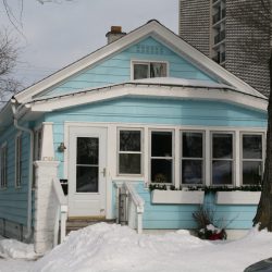 2508 S. Superior St.. Photo taken February 8th, 2021 by Jeramey Jannene. All Rights Reserved.