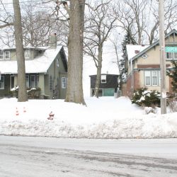 Homes on S. Superior St.

Photo taken February 8th, 2021 by Jeramey Jannene. All Rights Reserved.