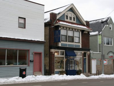 2991-2993 S. Kinnickinnic Ave.