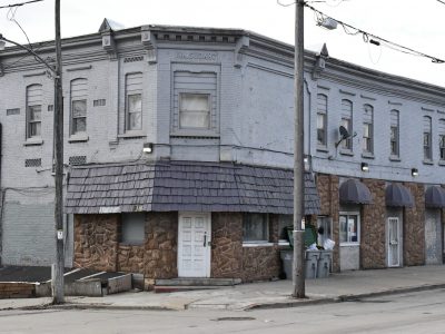 906-908 S. 4th St.