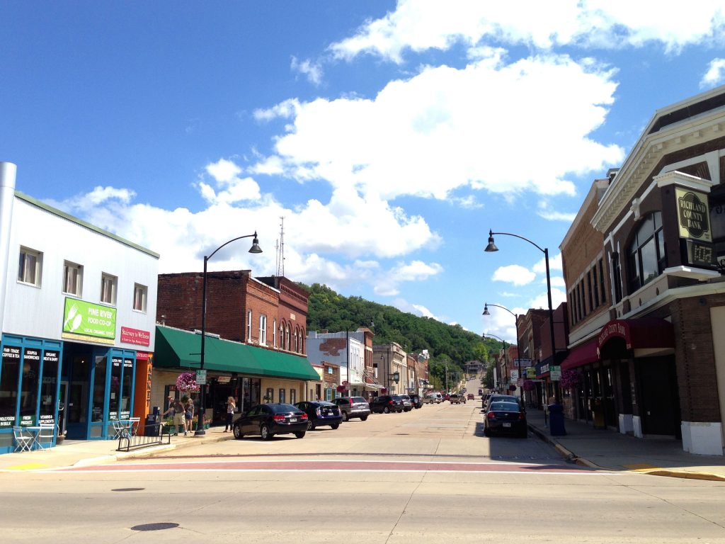 Richland Center, WI, August 2015. Smerdis, (CC BY-SA 4.0) , via Wikimedia Commons