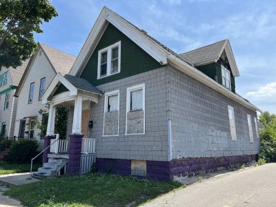 1559 W. Mineral St.