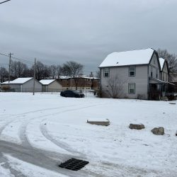 1510-1512 and 1518 W. State St.. Photo taken Dec. 23, 2024 by Jeramey Jannene.