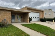 Engine 17 Fire Station. Photo taken Oct. 14, 2023 by Jeramey Jannene. All Rights Reserved.