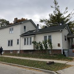 1038 E. Pleasant St. Photo taken October 17th, 2020 by Mariiana Tzotcheva.