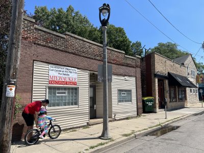 2348 S. Kinnickinnic Ave.