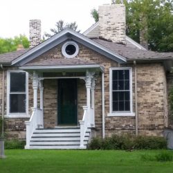 Locust street home where Charles Whitnall was born in 1859. Photo taken September 14th, 2016 by Carl Baehr.