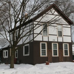 2538 S. Superior St.. Photo taken Feb, 8, 2021 by Jeramey Jannene. All Rights Reserved.