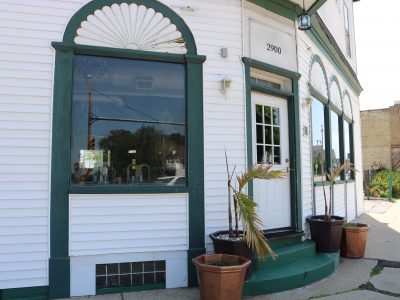 Mother’s Sets Opening Date in Bay View