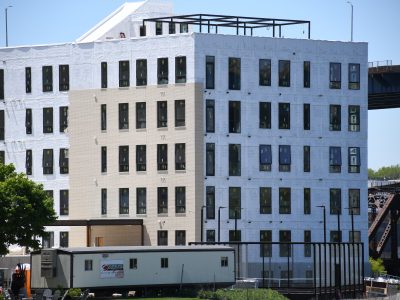 747-777 W. Freshwater Way