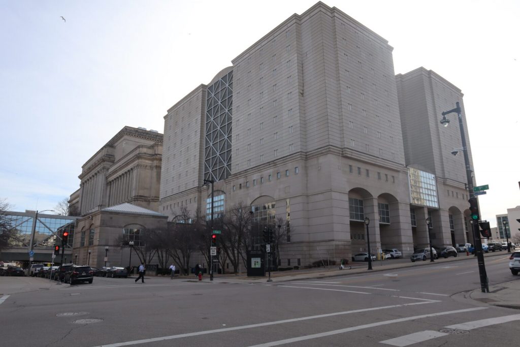 The Milwaukee County Jail. (Photo by Isiah Holmes/Wisconsin Examiner)