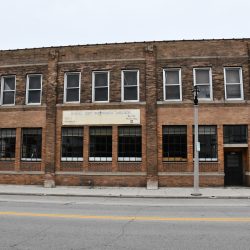 607 S. 6th St. Photo by Jeramey Jannene.