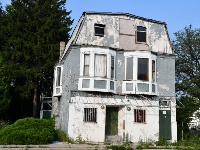 2007-2009 W. Hopkins St.