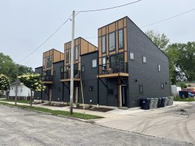 New homes developed in Bay View, 921-925 E. Otjen St. Photo by Jeramey Jannene.