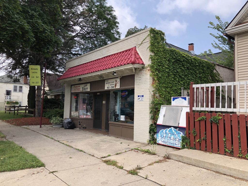 3157-3159 S. Howell Ave. in 2021. Photo by Jeramey Jannene.