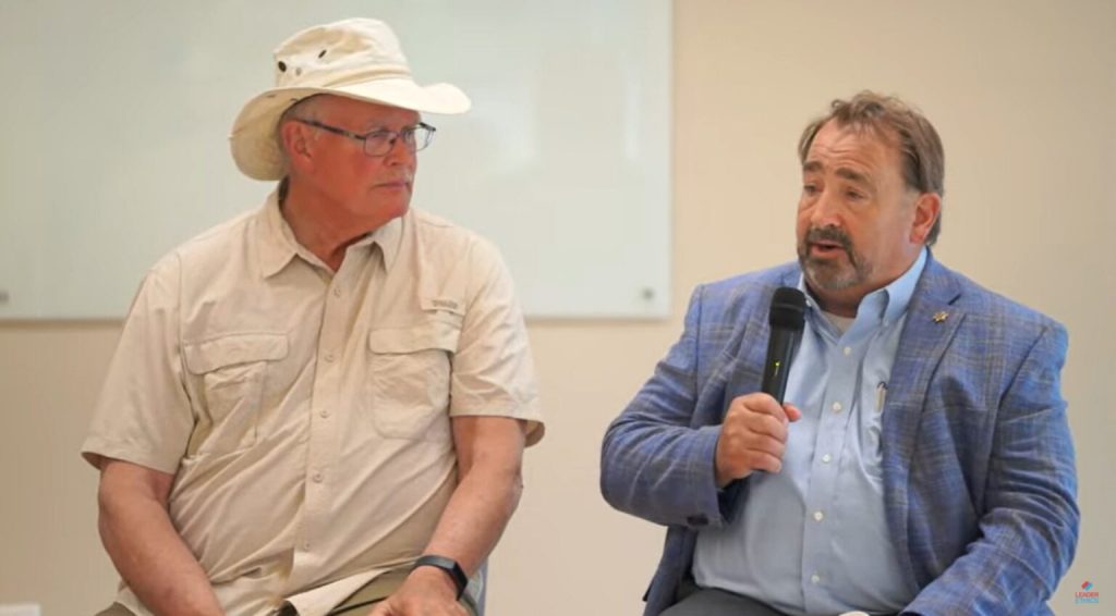 Former state Sen. Dale Schultz, left, listens as former Dane County Sheriff Davd Mahoney speaks in a panel discussion on “fusion voting” in La Crosse Wednesday. (Screenshot/LeaderEthics Wisconsin YouTube channel)