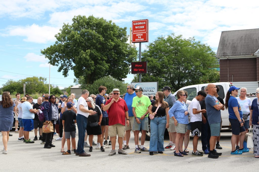 Customers in line at George Webb's southside location, 6181 S. Howell Ave. Photo taken Aug. 20, 2025 by Sophie Bolich.