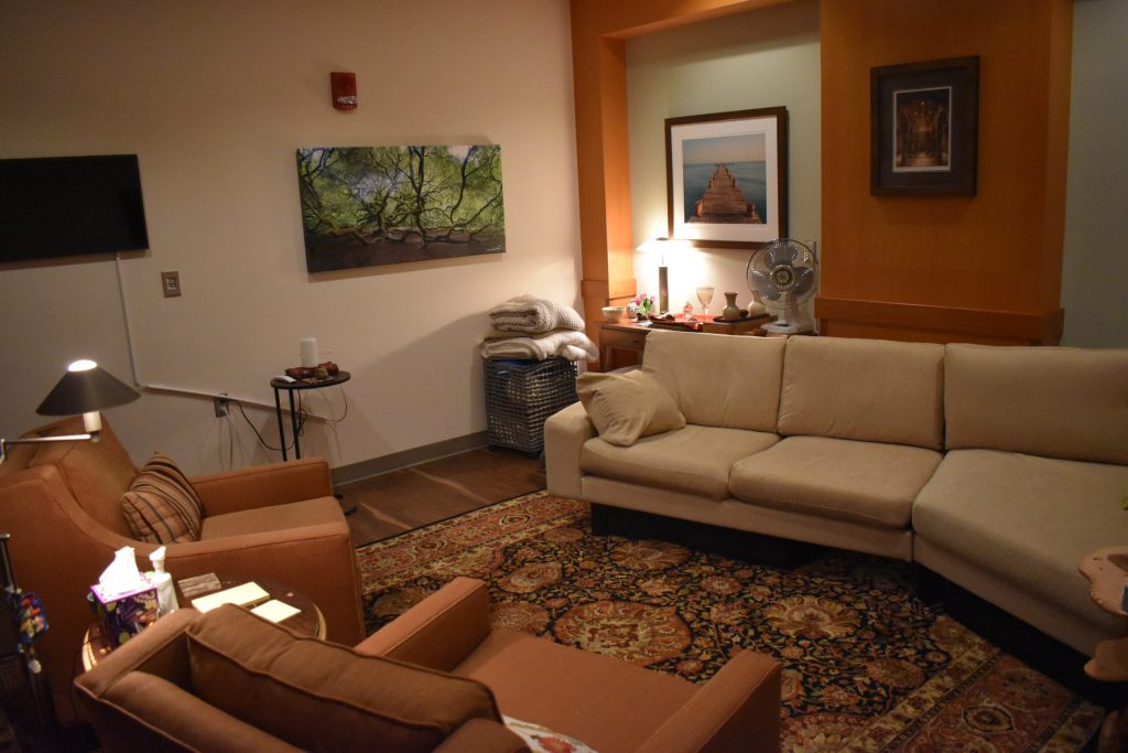 The room where UW-Madison researchers help guide clinical trial participants through psychedelic treatments. Pictured July 28, 2025. Anna Marie Yanny/WPR