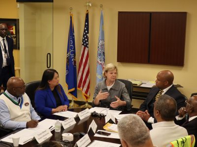 Baldwin Blasts Trump’s ‘Chaotic’ Tariffs in Milwaukee