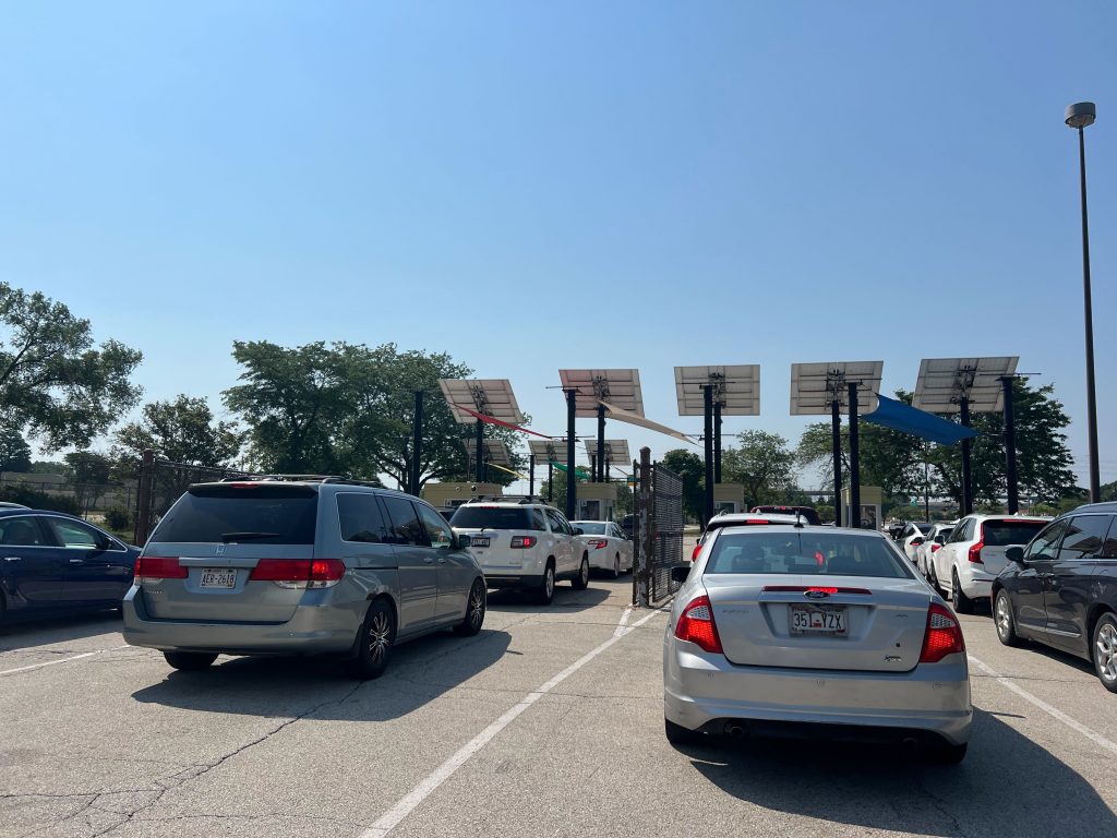 Motor vehicle entrance at Milwaukee County Zoo. Photo by Jeramey Jannene.