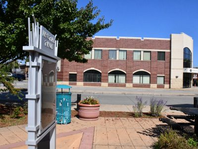 Pocket Park Will Be Renamed For Longtime Leader of Black-Owned Bank