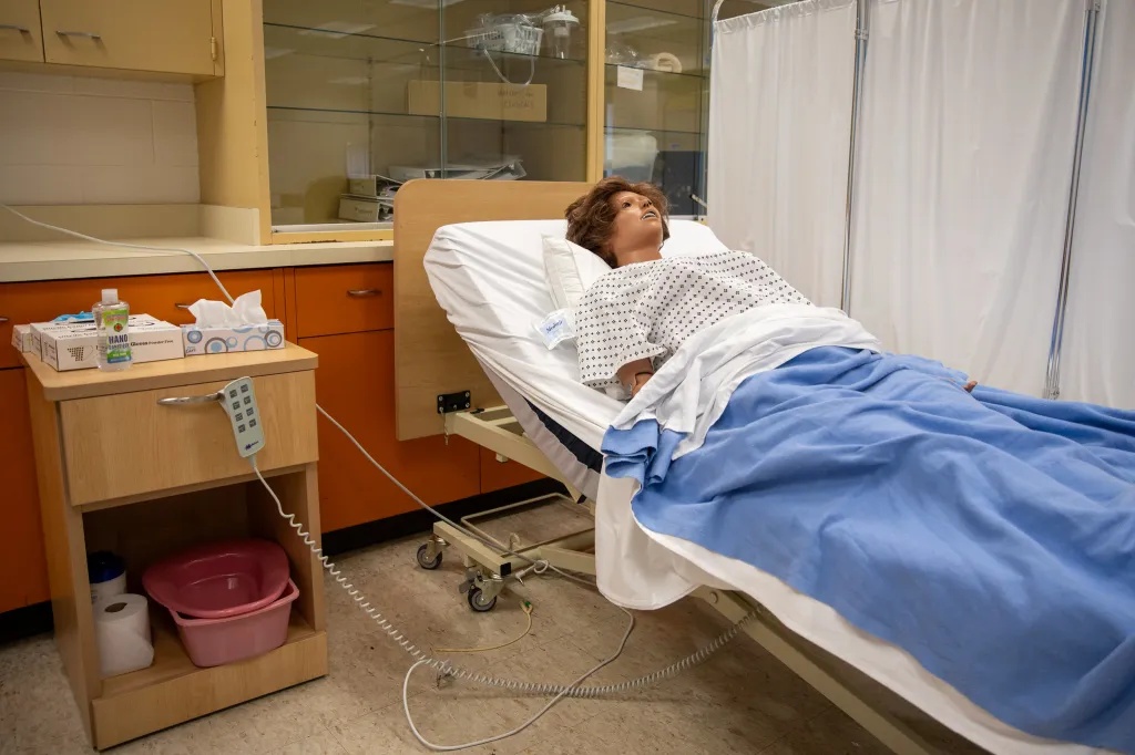 South Division High School students can earn their CNA certification in the high school classroom through the nursing program. A Milwaukee Area Technical College professor comes in to teach the program. (Photo by Jonathan Aguilar / Milwaukee Neighborhood News Service / CatchLight Local)