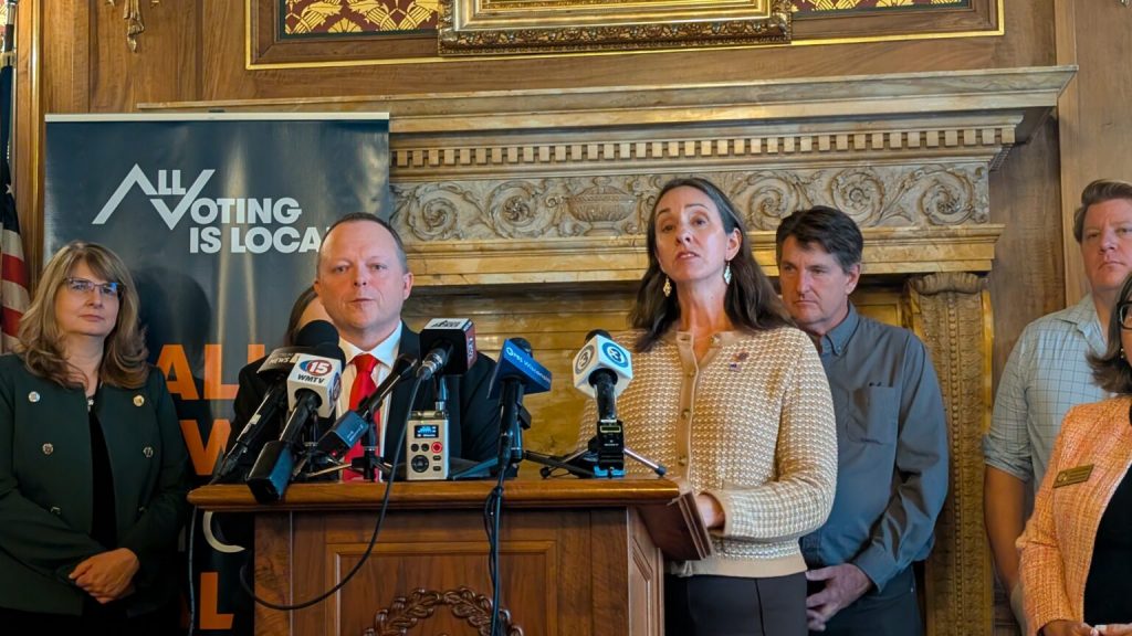 Assembly Republican and Democratic authors announced competing bills at a joint press conference last week. (Photo by Baylor Spears/Wisconsin Examiner)