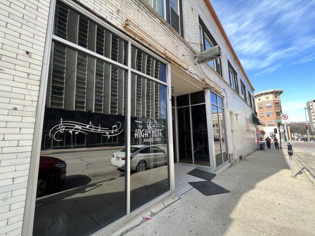 The High Note Karaoke Lounge, 645 N. James Lovell St. Photo by Jeramey Jannene.