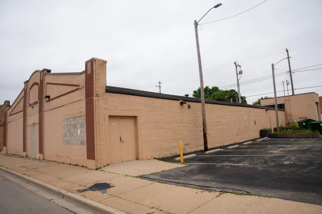 The warehouse located at 1810 W. North Ave. is one of the Social Development Commission’s buildings facing a judgment of foreclosure. (Photo by Jonathan Aguilar / Milwaukee Neighborhood News Service / CatchLight Local)