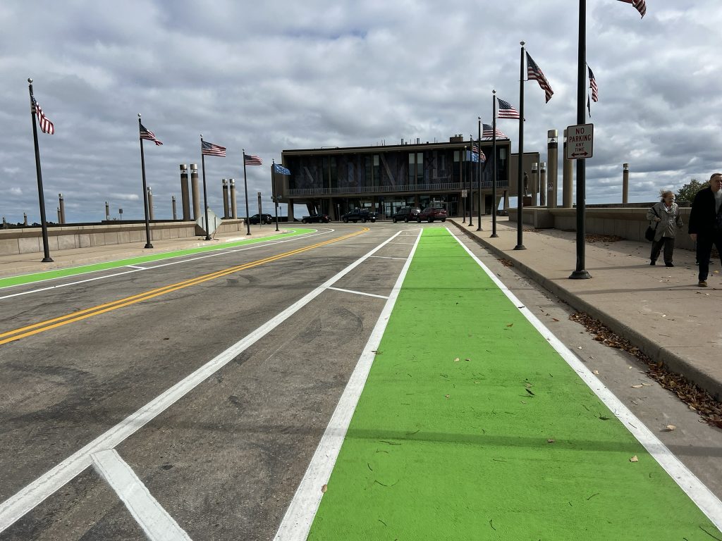 Mason Street Bridge in October 2025. Photo by Jeramey Jannene.