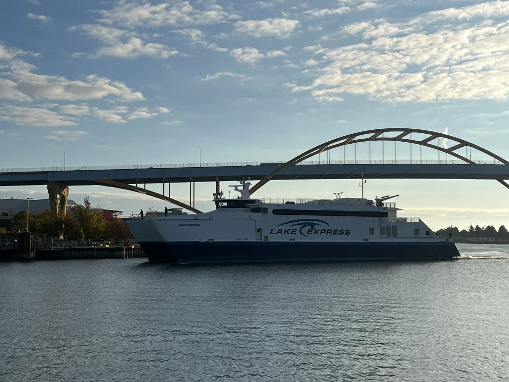 Lake Express Ferry in front of the Hoan Bridge. Photo by Jeramey Jannene.