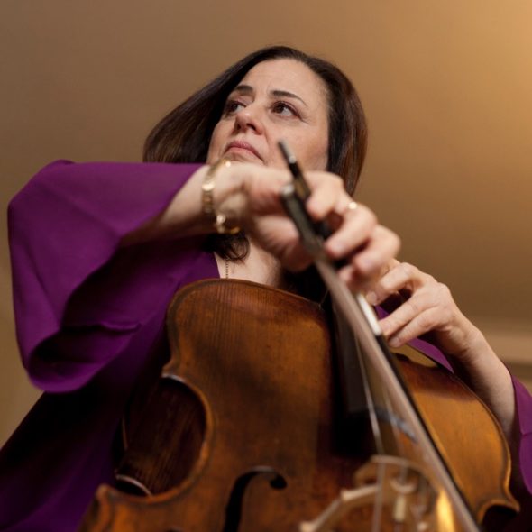 Cellist Roberta Cooper. Photo from Frankly Music.