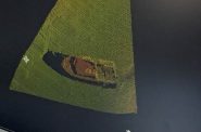Side-scan sonar image of boat at bottom of Kinnickinnic River. Image from Port Milwaukee.