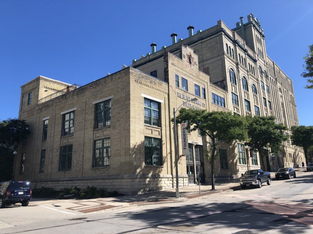 252 E. Highland Ave. in 2020. Photo by Mariiana Tzotcheva