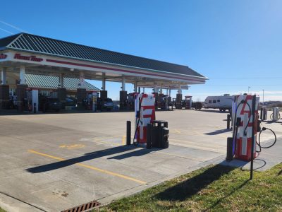 Wisconsin Recharges Electric Vehicle Project