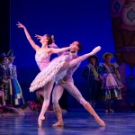 Entertainment: 6 Ways To Have Last-Minute Holiday Fun